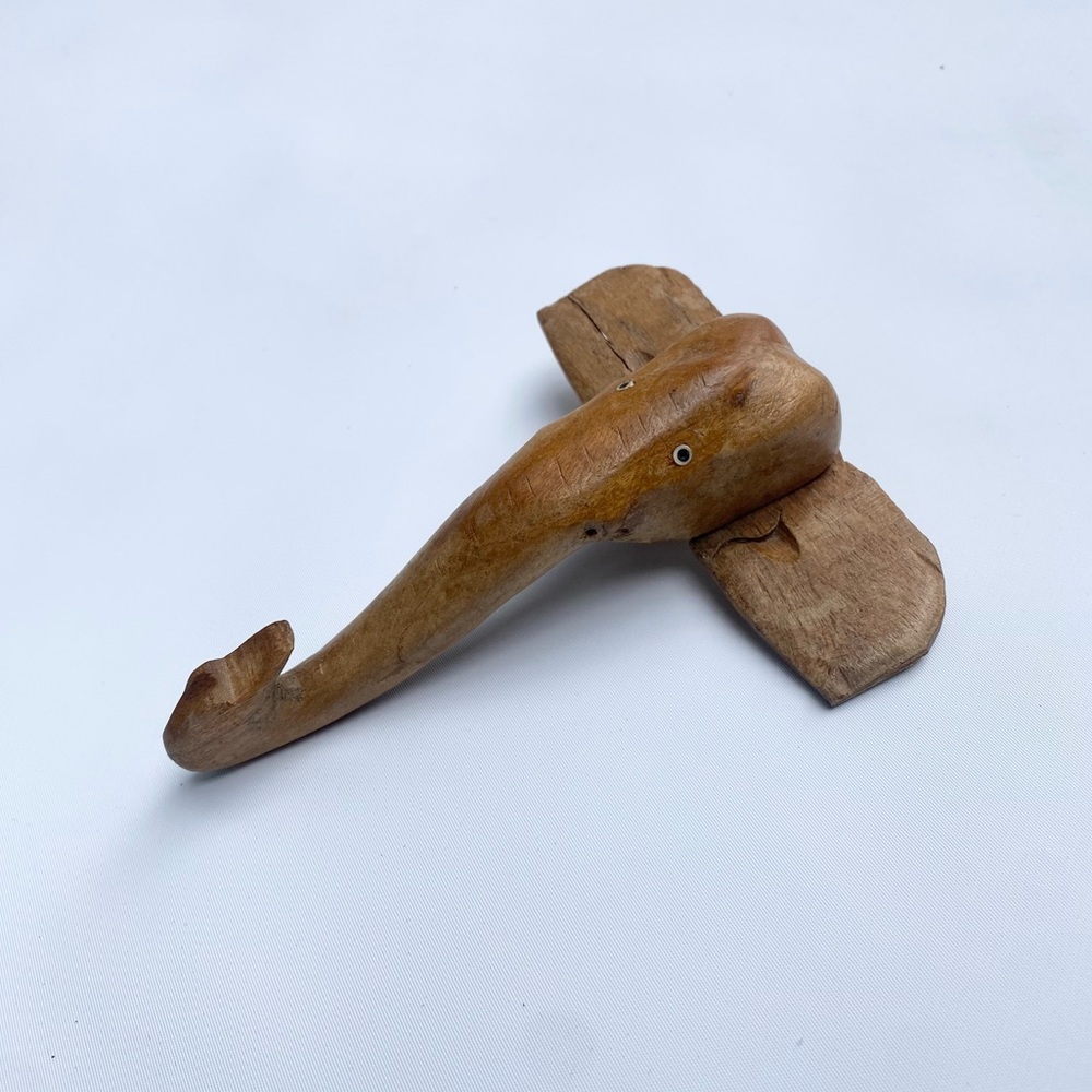 Vintage Hardcarved Wood Elephant Wall Hook Hanger - Picture 3 of 6